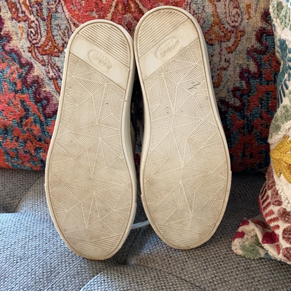 LIKE NÉW DR. SCHOLLS BE FREE 6.5 SHOE - Picture 8 of 8